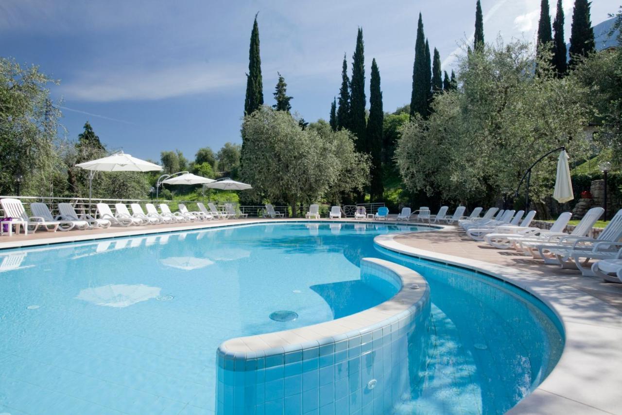 Hotel Residence Rely Brenzone sul Garda Kültér fotó