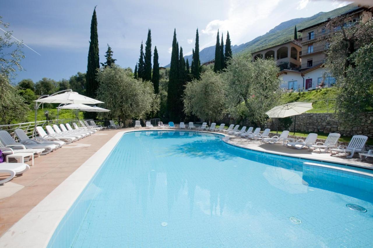 Hotel Residence Rely Brenzone sul Garda Kültér fotó